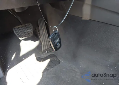 2013 BMW 320I xDrive из США, поврежденный, VIN WBA3C3C53DF979221